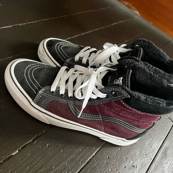 fuzzy high top vans - Picture 2 of 6